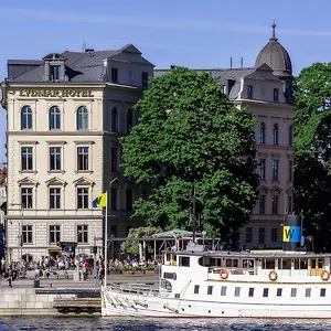 lydmar-hotel.find-stockholm-hotels.com/